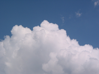 Thời tiết 3 ngày tới moving clouds Cảnh báo mưa dông cho khu vực Hà Nội